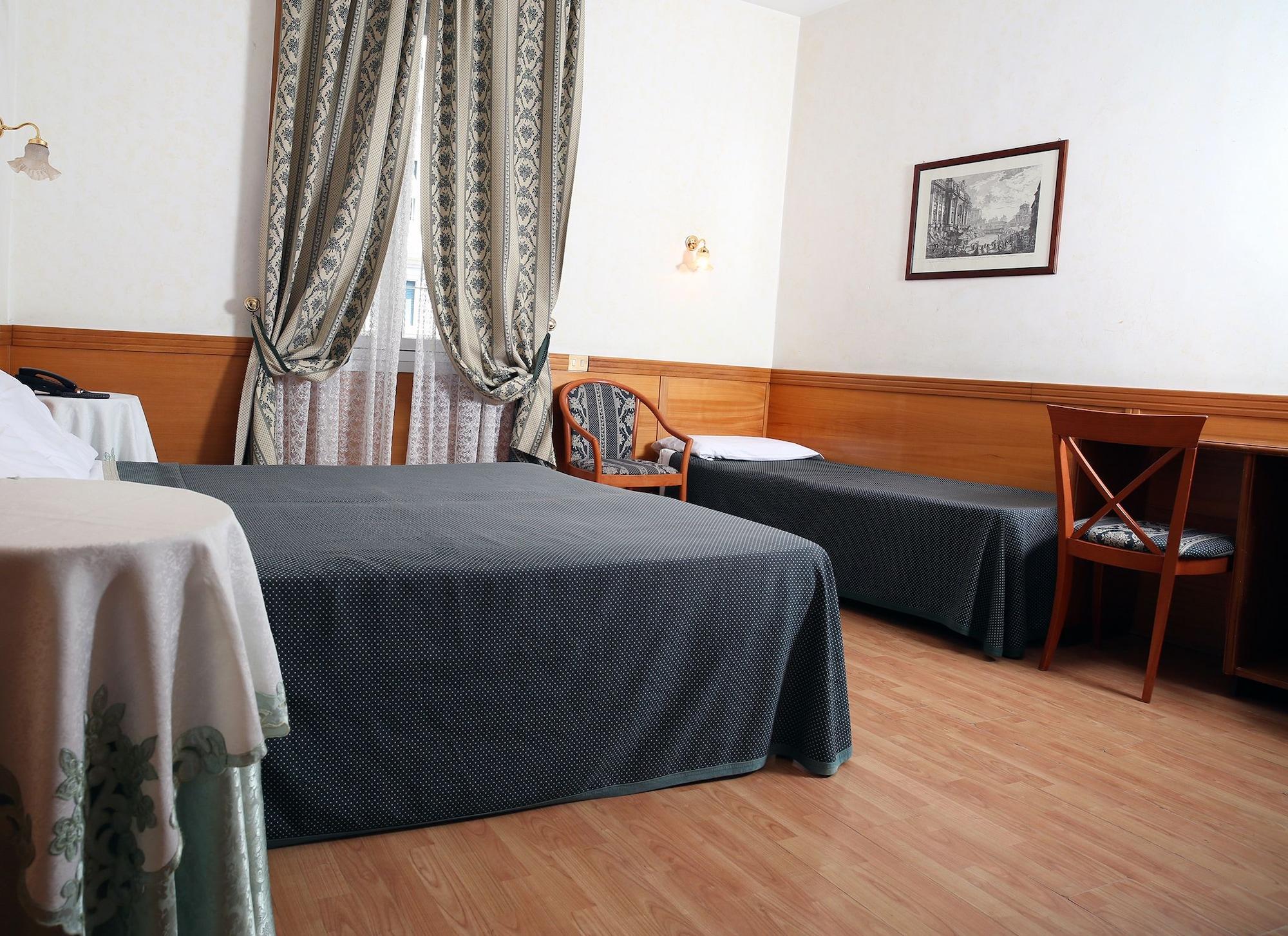 Hotel Santa Prassede โรม ภายนอก รูปภาพ