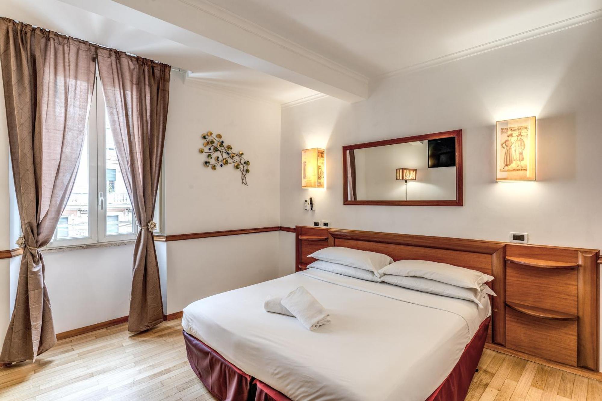 Hotel Santa Prassede โรม ภายนอก รูปภาพ